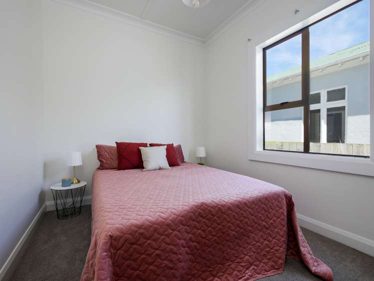 5 Crest Street Tainui_7