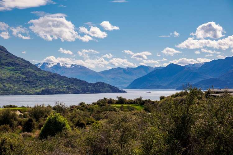 2 Matagouri Drive Jacks Point_10