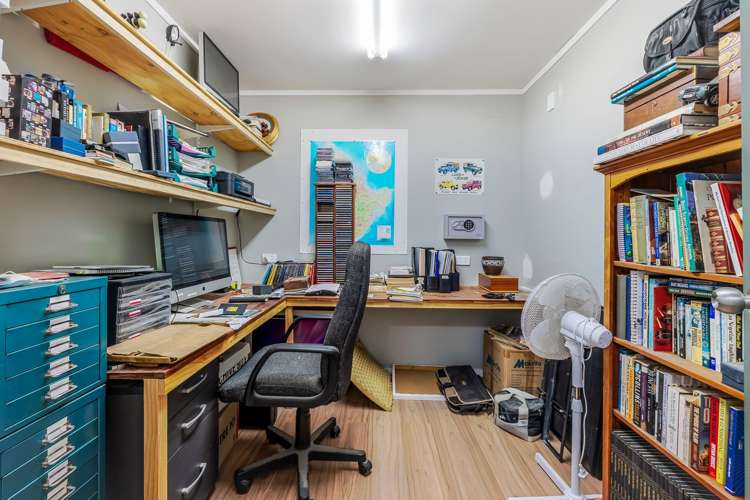 1/1 Sharon Road Browns Bay_21