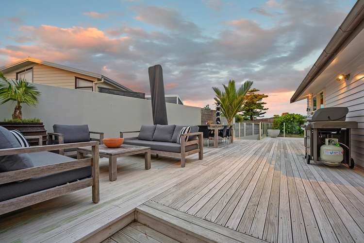 29 Blue Bell Parade Omaha_10