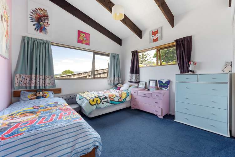 20 Tiverton Crescent Whalers Gate_9