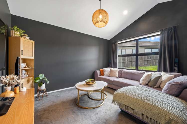 14 Lippiatt Crescent Pokeno_10