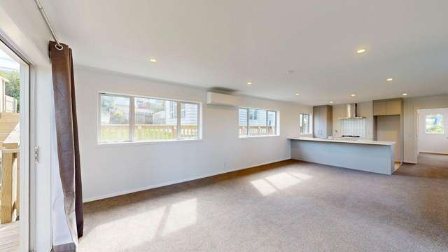 Modern Living at 3A Dunmail Way, Newlands