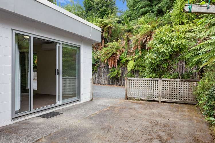 66A B and C Glenpark Avenue_4