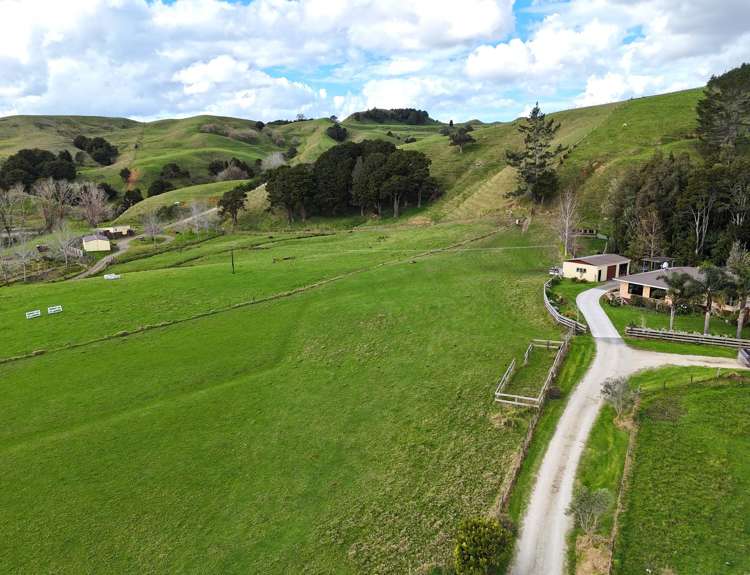 1325 Paparoa-Oakleigh Road_0