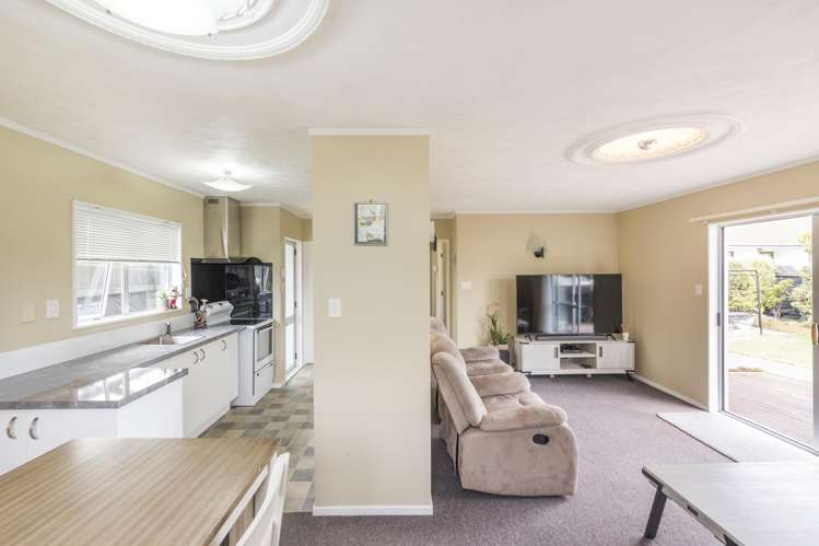 17 Cargill Grove Kelvin Grove_6