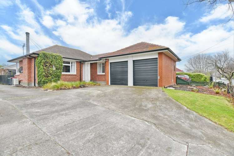 2/21 Dunedin Street Redwood_21