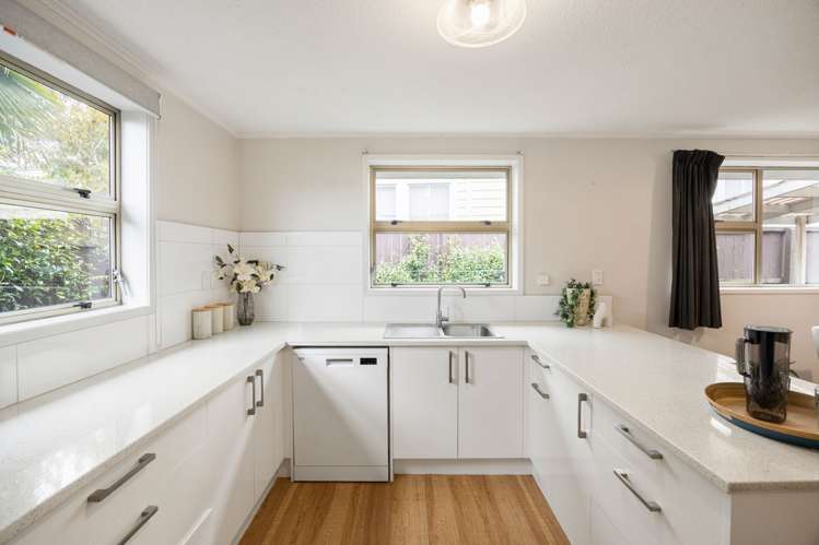 952A Heaphy Terrace_1