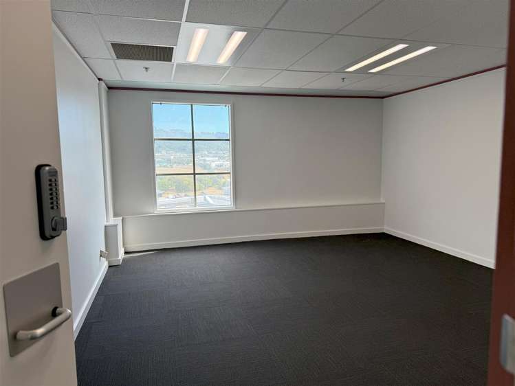 Level 7, 14 Hartham Place North Porirua_17