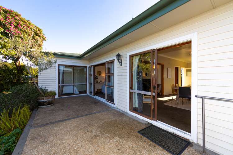 1006 Glenhope Street Mahora_17