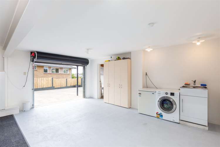 57 Fairmount Road Titirangi_17