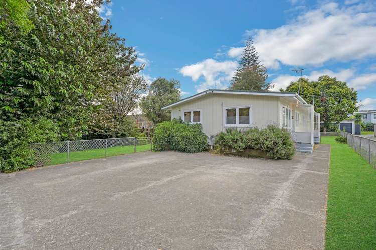 65 Orchard Street Avondale_18