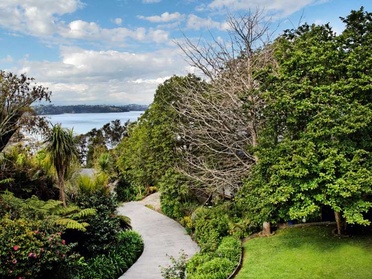 7 Opou Road Titirangi_19
