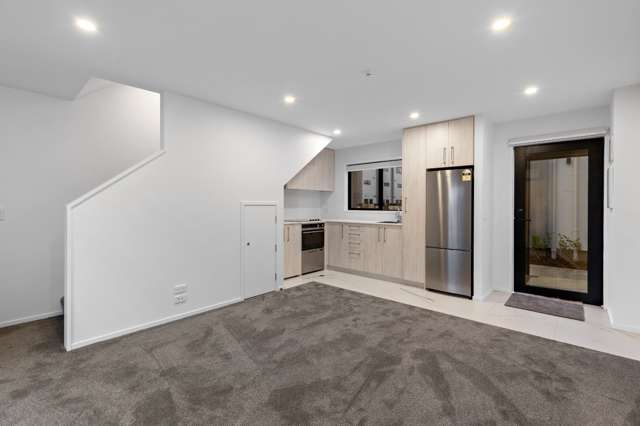 16/231 Marine Parade New Brighton_2