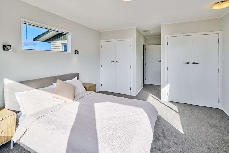 18 Eastview Grove Normandale_16