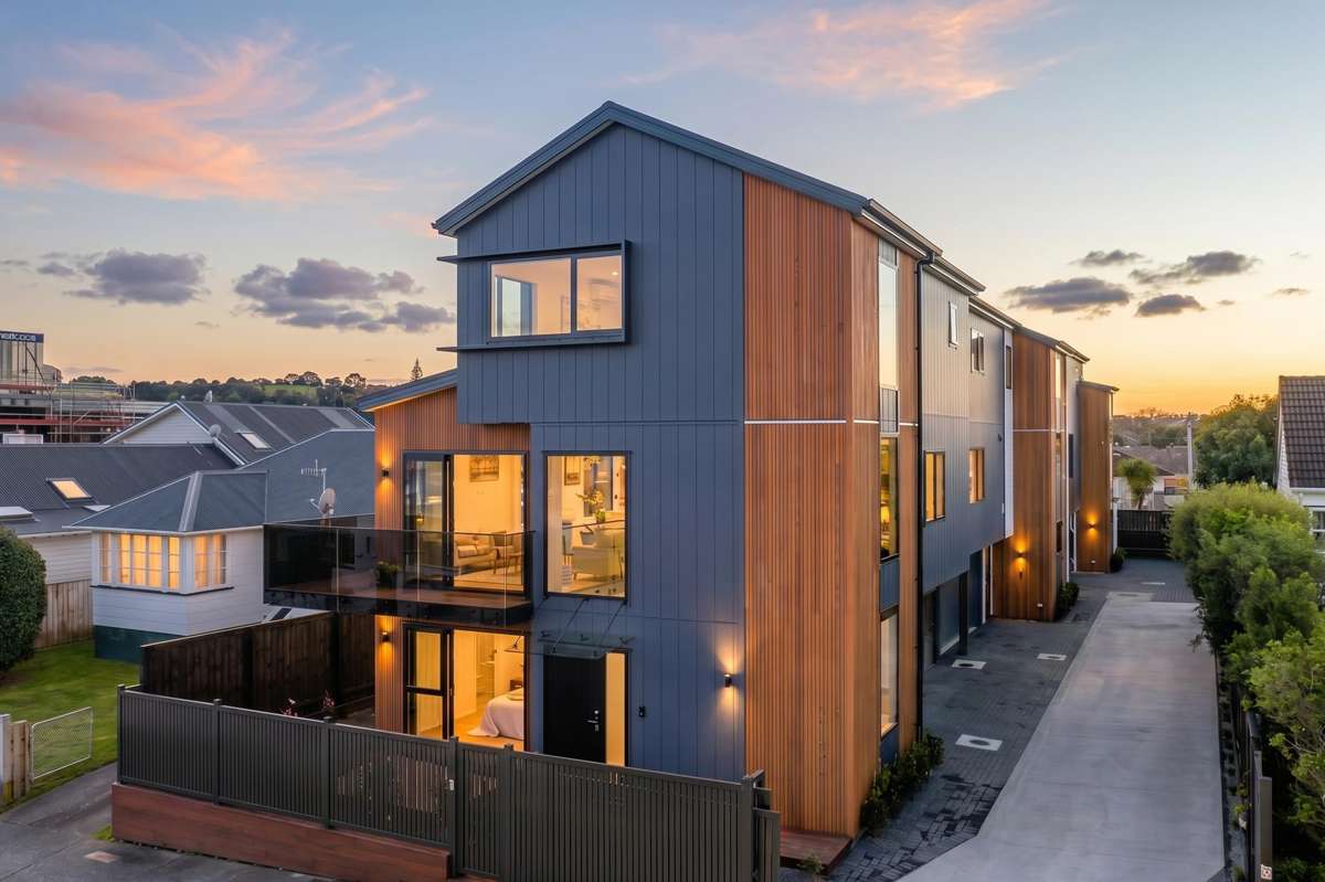 15A Manapau Street_0