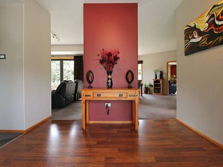 53 Matua Grove Otatara_9