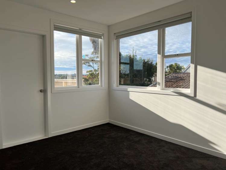 179 Point Chevalier Road Pt Chevalier_20