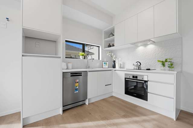 7/63 Gloria Avenue Te Atatu Peninsula_4