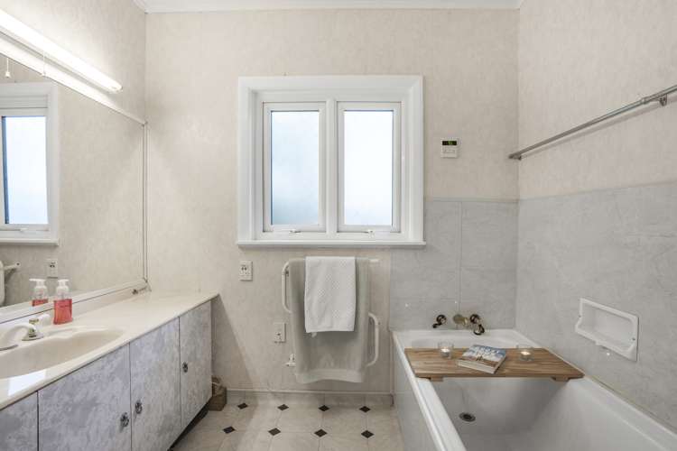 20 Oakleigh Street Maungaraki_17