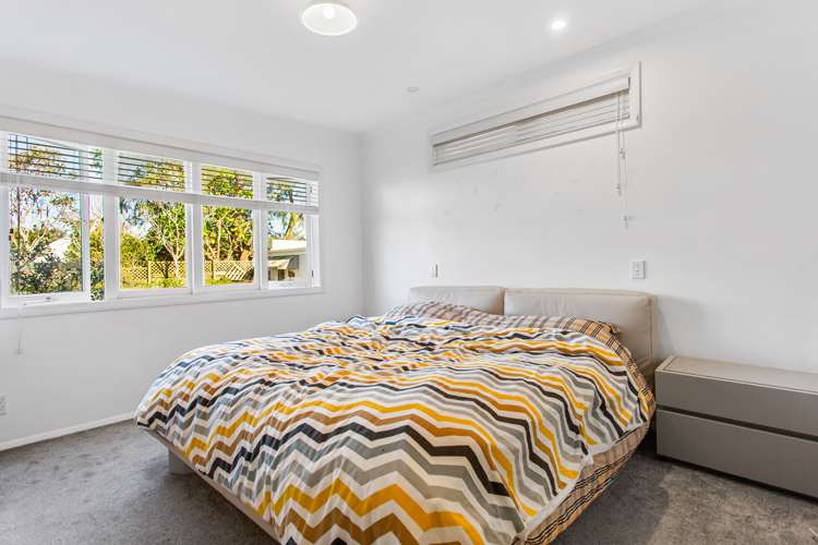 72 Moana Avenue One Tree Hill_10