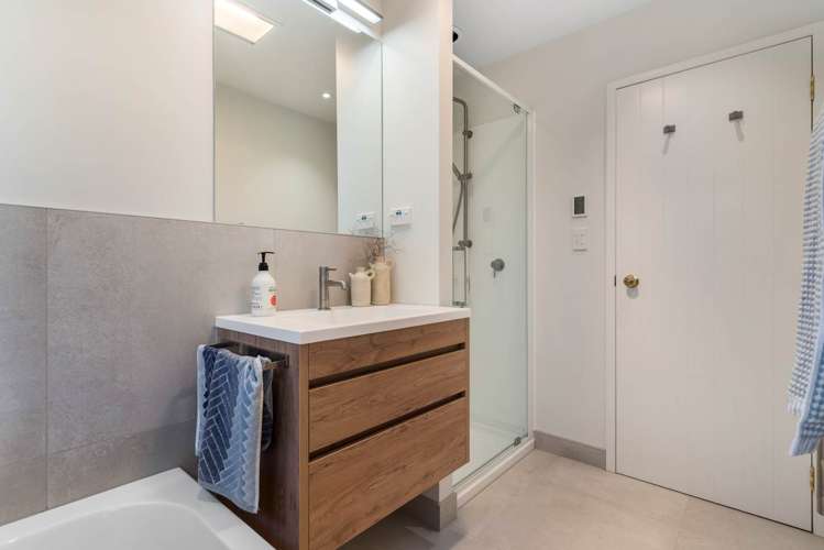 26 Macnean Drive East Tamaki Heights_16