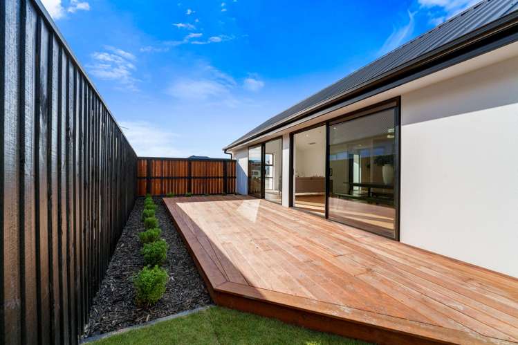 38 Wakeman Drive Lincoln_30