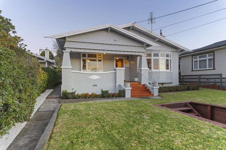 145 Clawton Street Westown_32