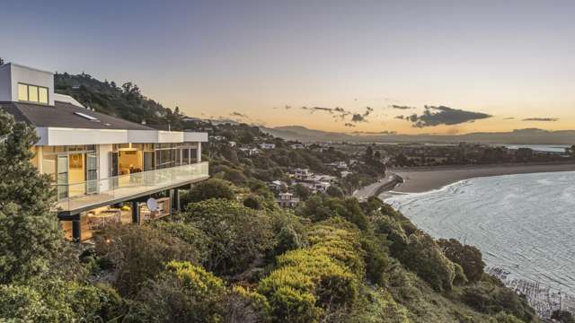 A Home Framed by the Sea