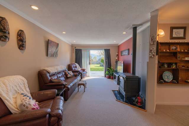 44 Howden Street Te Anau_4