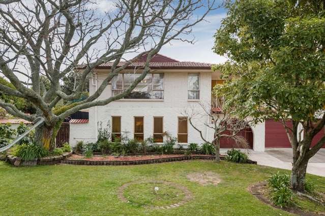 2 Whiteacres Drive Sunnyhills_4