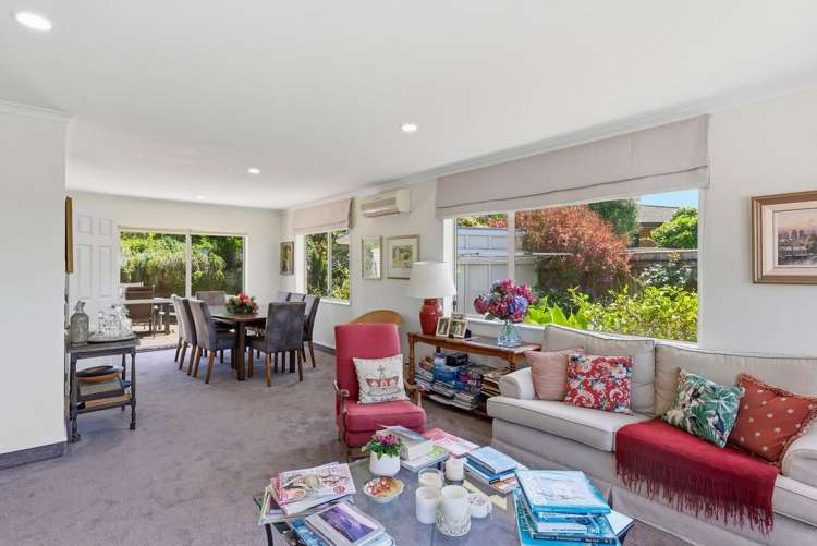 10 Barrett Drive Waikanae Beach_31