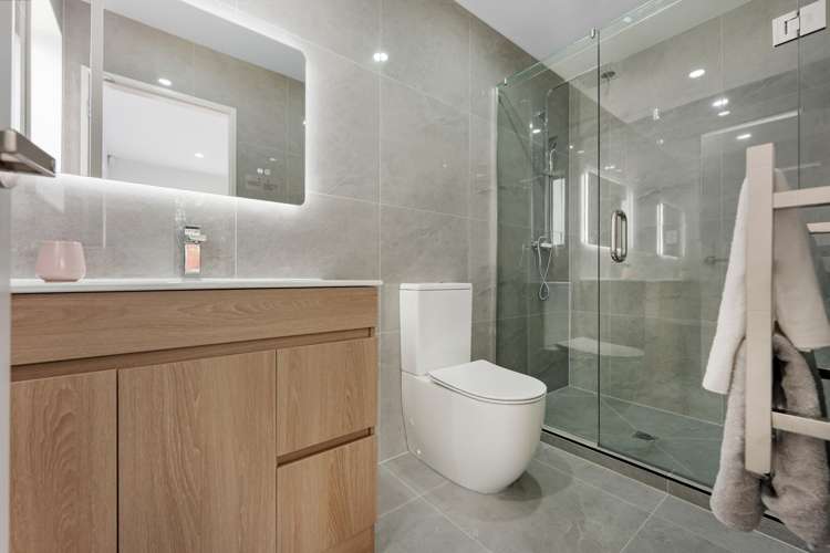 32c Universal Drive Henderson_13