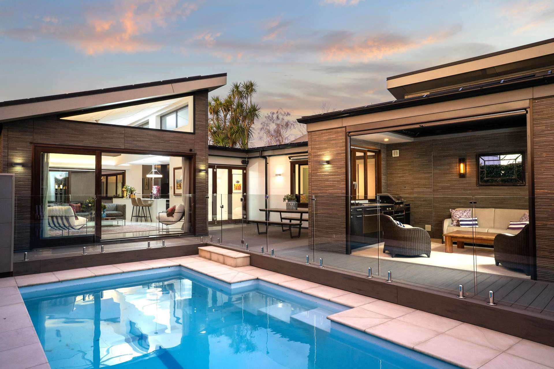 7 Ngahere Street Fendalton_0