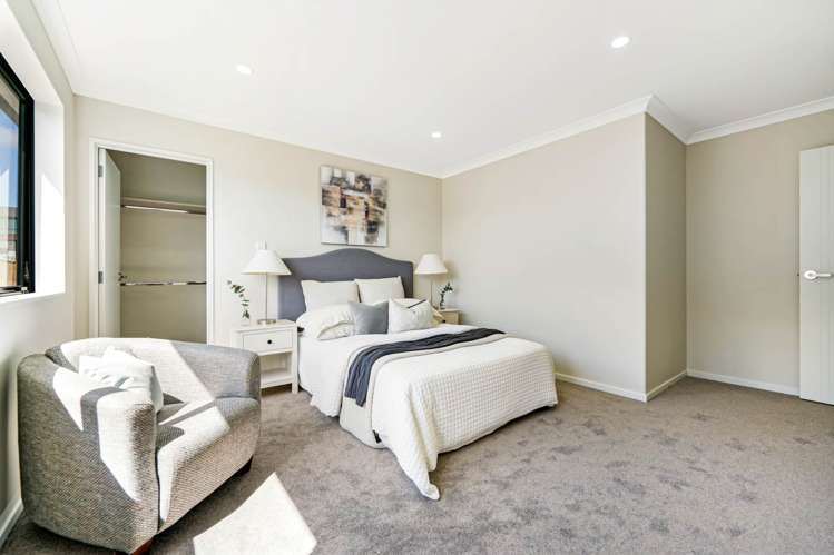 19 Meadowridge Drive Flat Bush_11