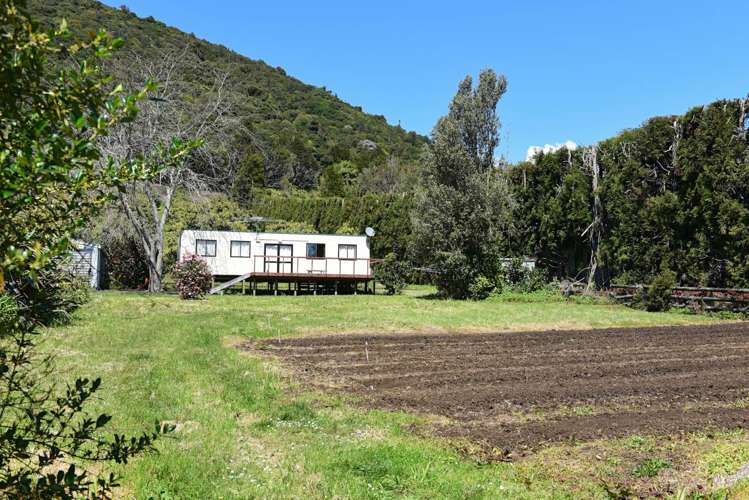 1423 State Highway 14 Maungatapere_11