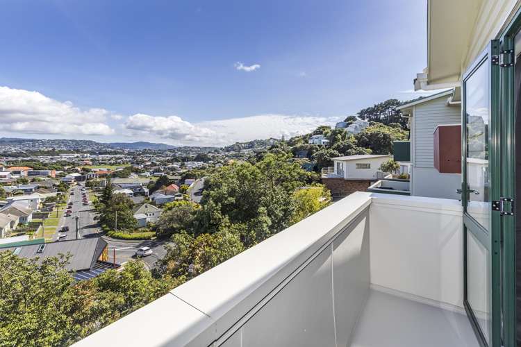 6 Mitika Way Strathmore Park_12