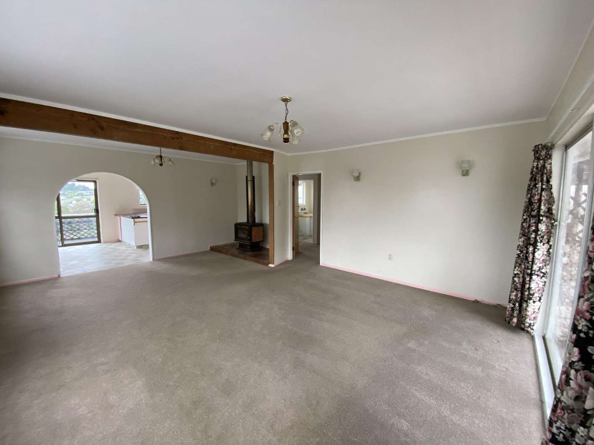 33 Ogle Crescent 11601_0