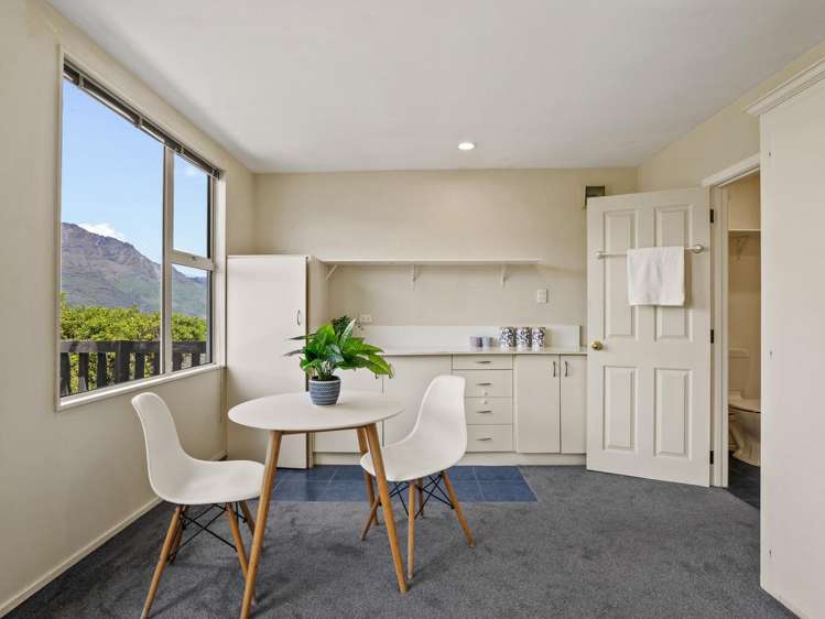 3A Strawberry Lane Fernhill_21