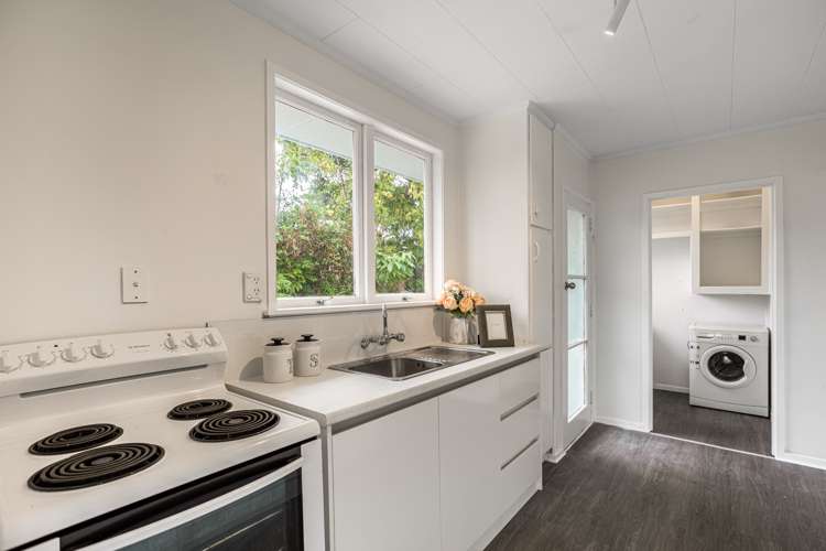 9 Huruhuru Road Massey_6