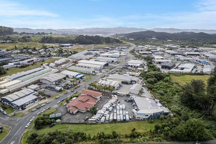 8 South End Avenue Raumanga_2