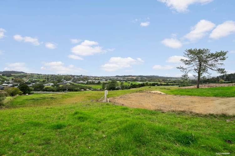 128a Barrier View Road_0