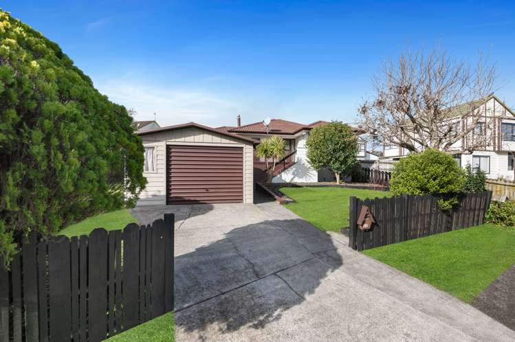 20 Tomintoul Place Highland Park_17