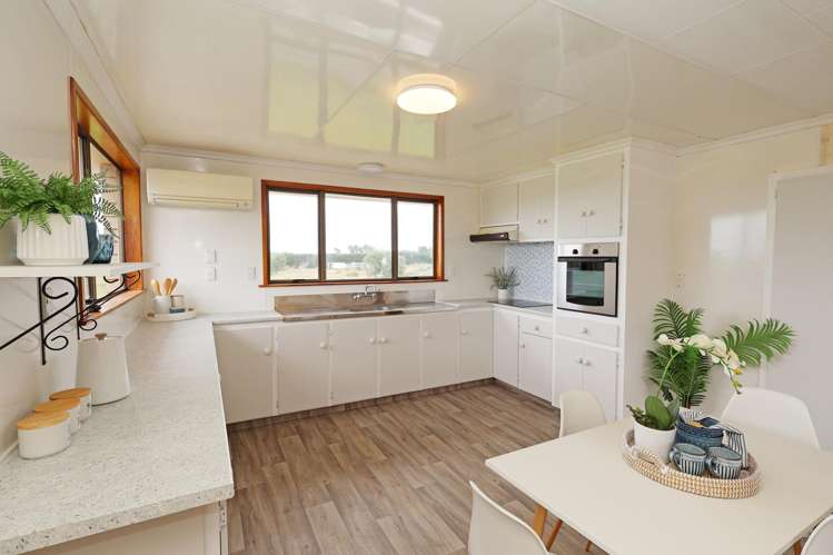 220 Bay Road West Plains_6