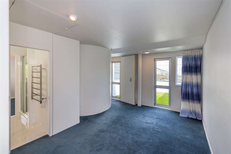 27 Settlers Hill Akaroa_18