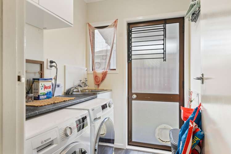 38 Blomfield Street Pukehangi_14