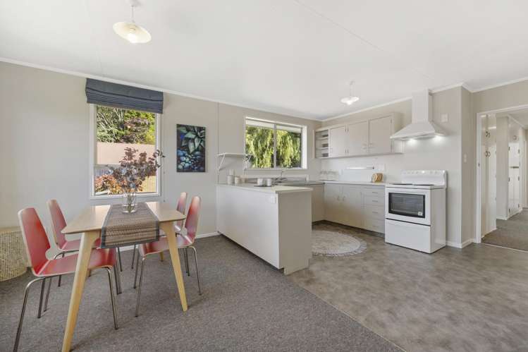 8 Tracey Street Brockville_5