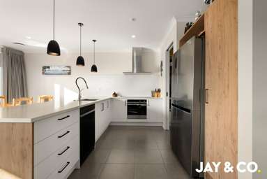 51 Jack Lachlan Drive_3