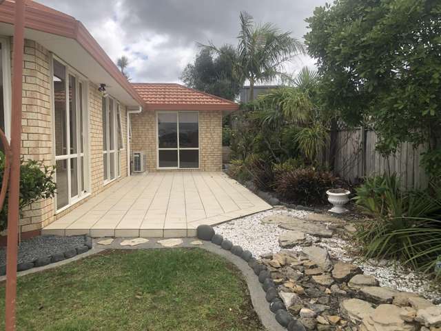 21 Pebble Beach Boulevard Kamo West_2