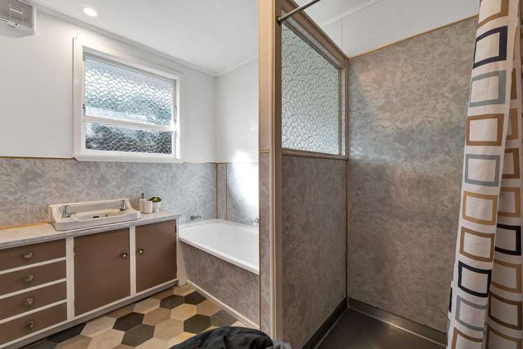 173 Tukapa Street Westown_10